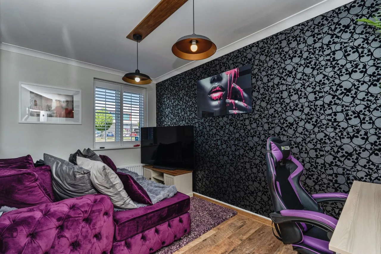 Preston Manor Road, Tadworth, KT20, photo 7