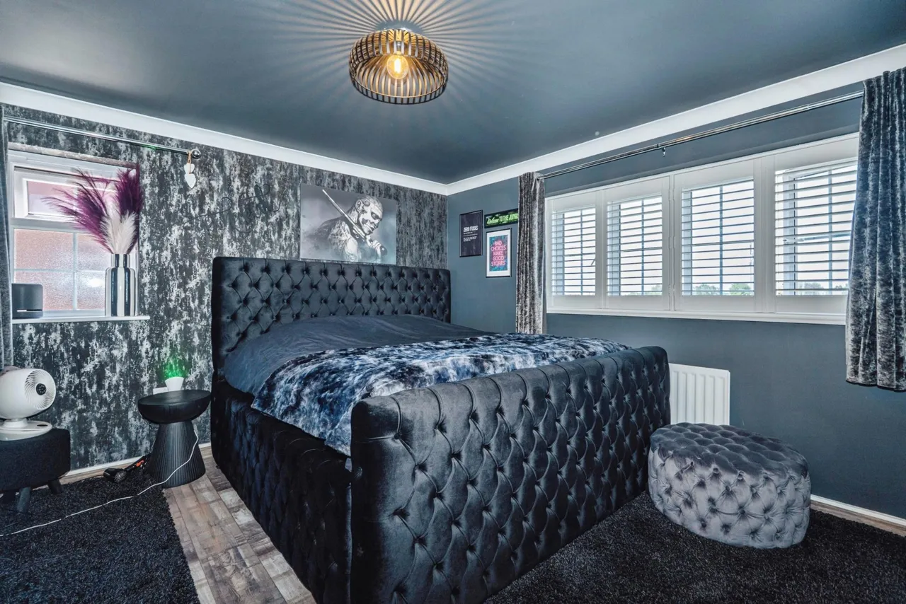 Preston Manor Road, Tadworth, KT20, photo 12