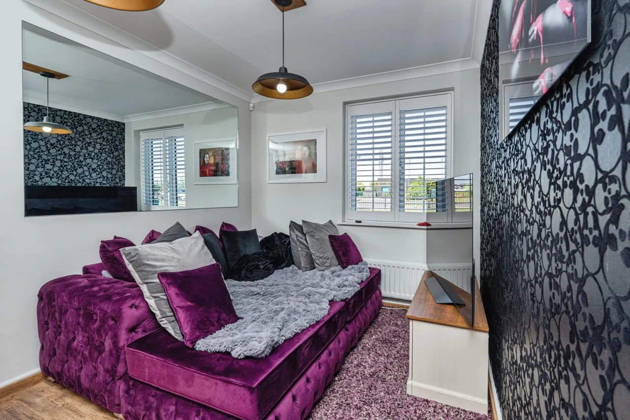 Preston Manor Road, Tadworth, KT20, photo 8