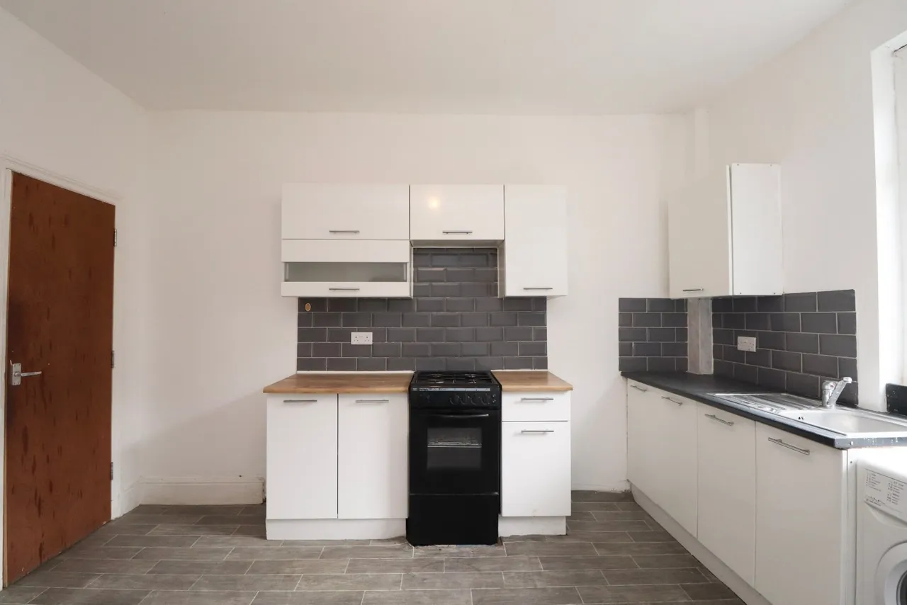 Belvedere Mount, Leeds, LS11, photo 5