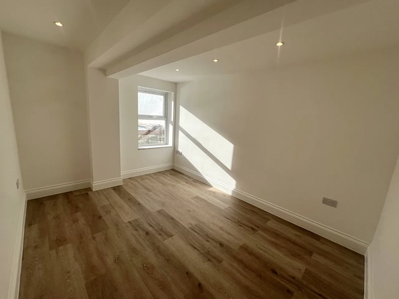 Dorchester Road, Weymouth, DT4, photo 6
