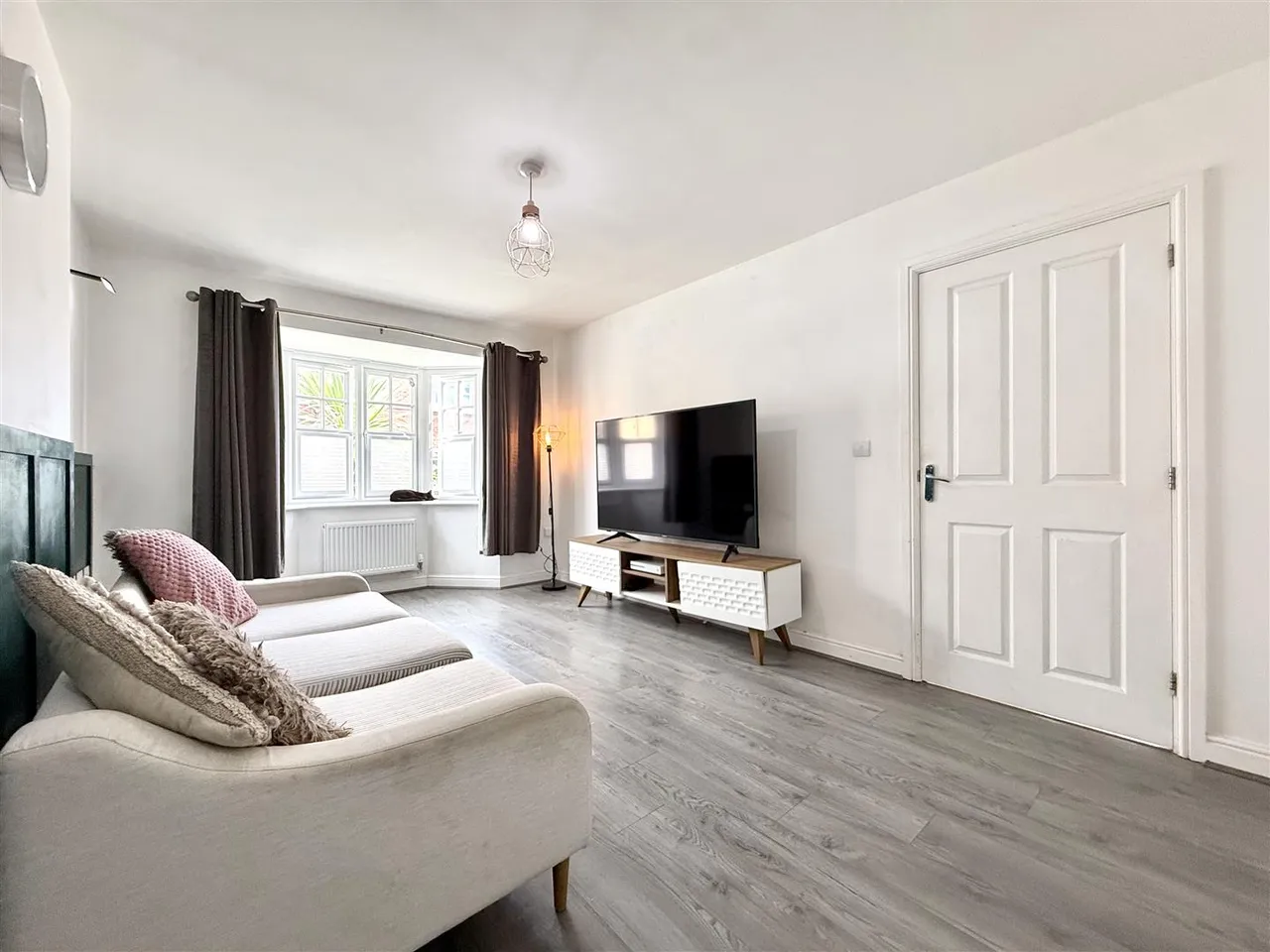 Wisteria Way, Loughborough, photo 6