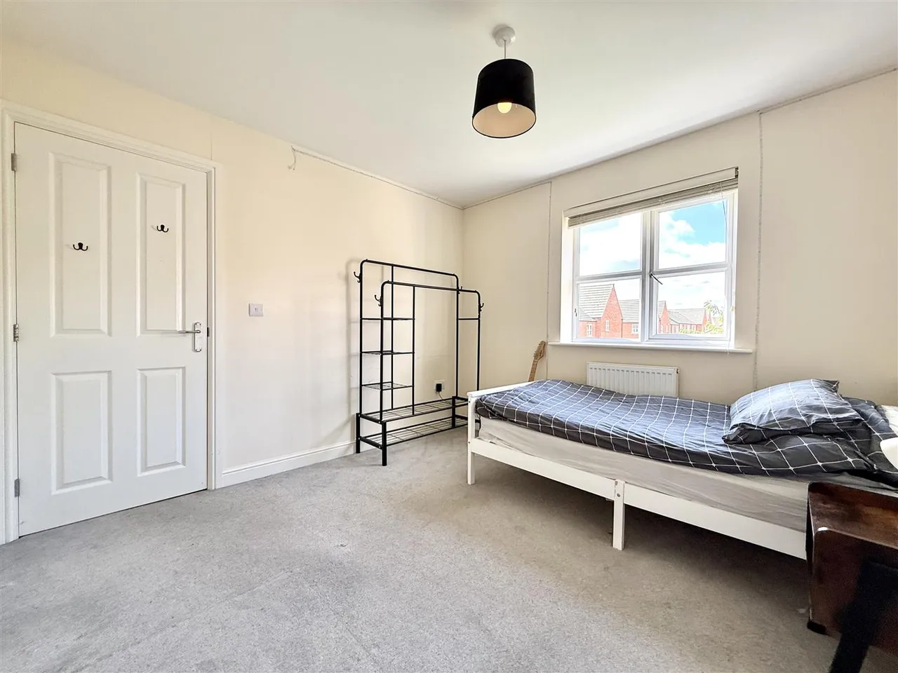 Wisteria Way, Loughborough, photo 14