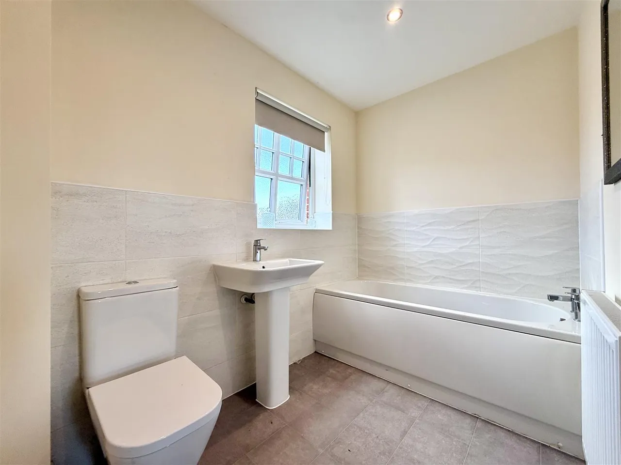 Wisteria Way, Loughborough, photo 17