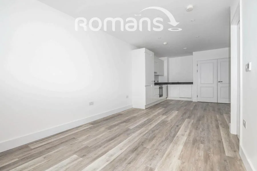 Lyon Way, Frimley, GU16, photo 2