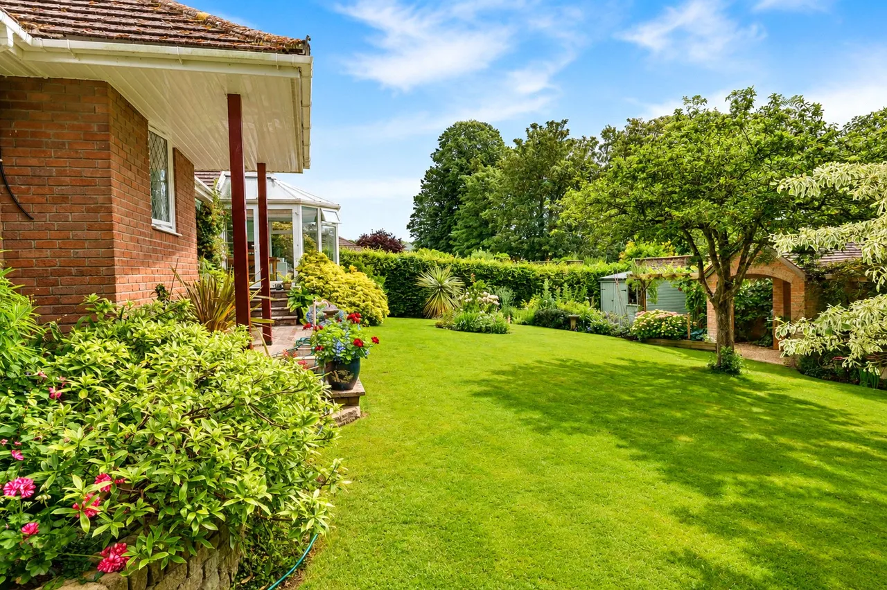Chapel Cleeve, Minehead, TA24, photo 17