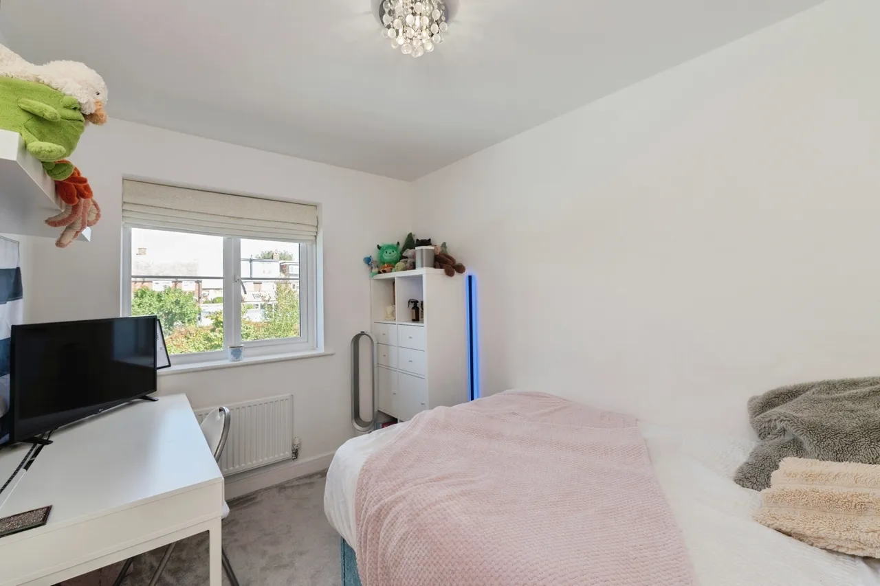Kingfisher Street, Great Wakering, Southend-on-Sea, Essex, SS3, photo 26