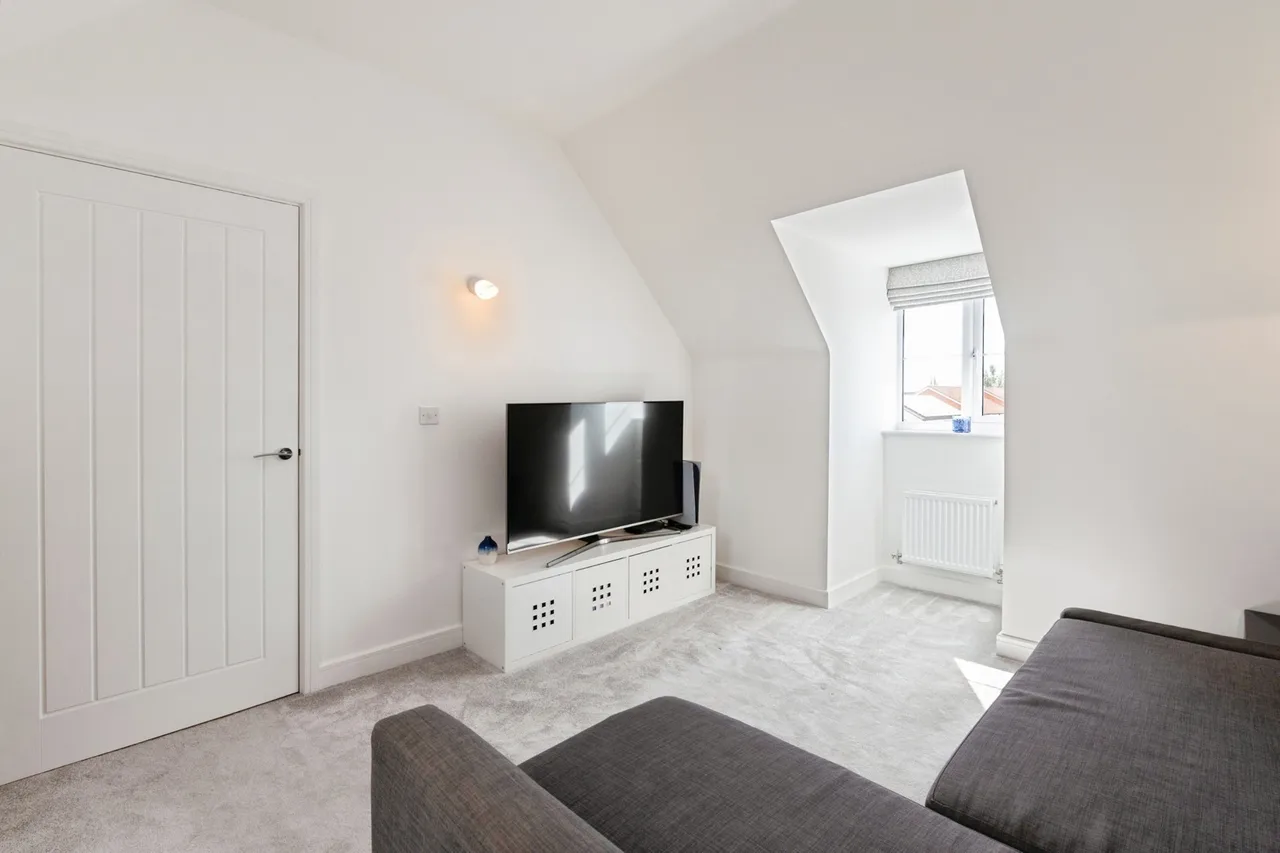 Kingfisher Street, Great Wakering, Southend-on-Sea, Essex, SS3, photo 31