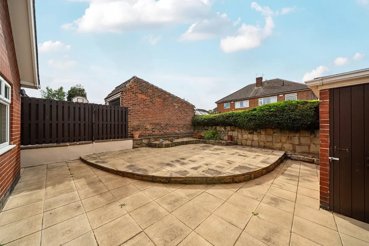 Willow Road, Wath-Upon_Dearne, S63, photo 3