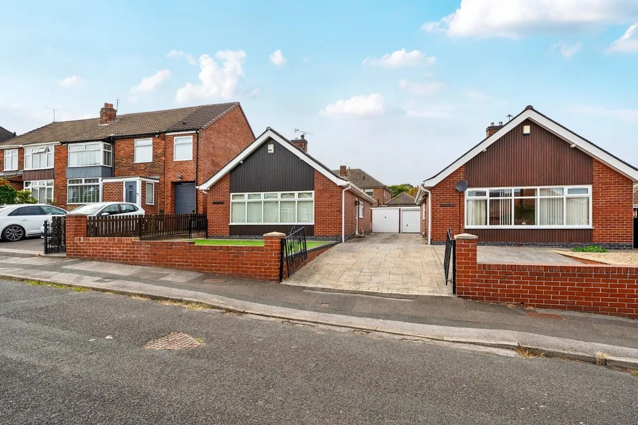 Willow Road, Wath-Upon_Dearne, S63, photo 16