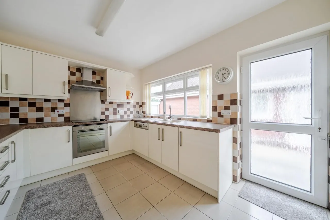 Willow Road, Wath-Upon_Dearne, S63, photo 6