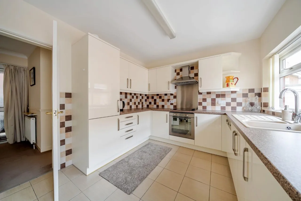 Willow Road, Wath-Upon_Dearne, S63, photo 2