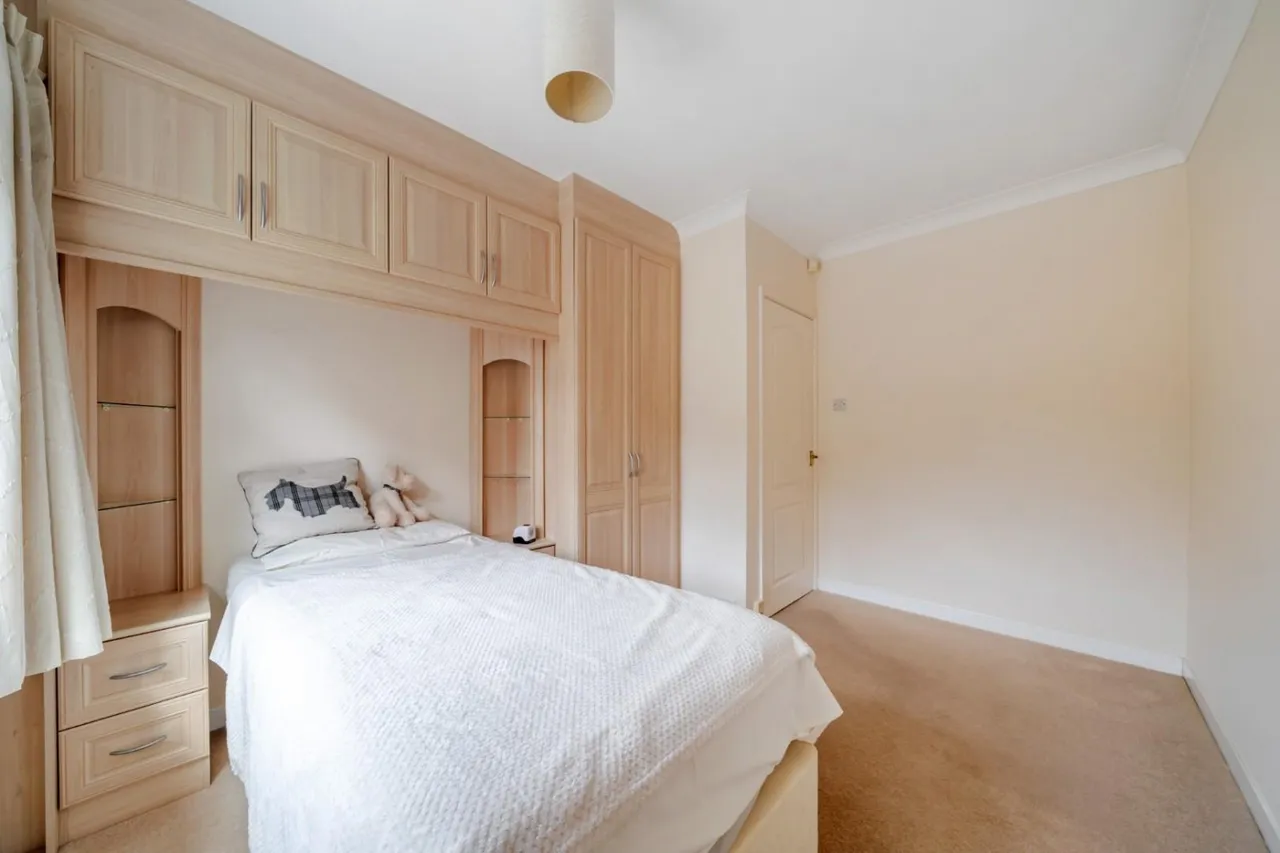 Willow Road, Wath-Upon_Dearne, S63, photo 13