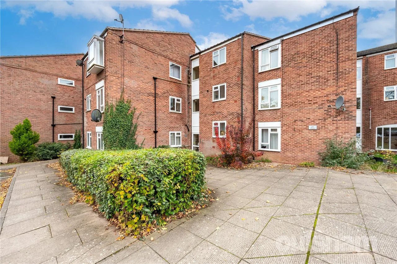 1 bed flat for sale — Haseley Close, Redditch, Worcestershire, B98 0AH