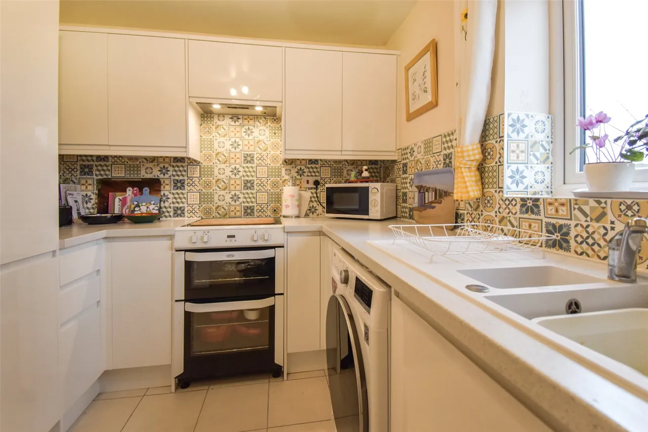 Hereford House, Ascot Court, Aldershot, Hampshire, GU11 1HE, photo 8
