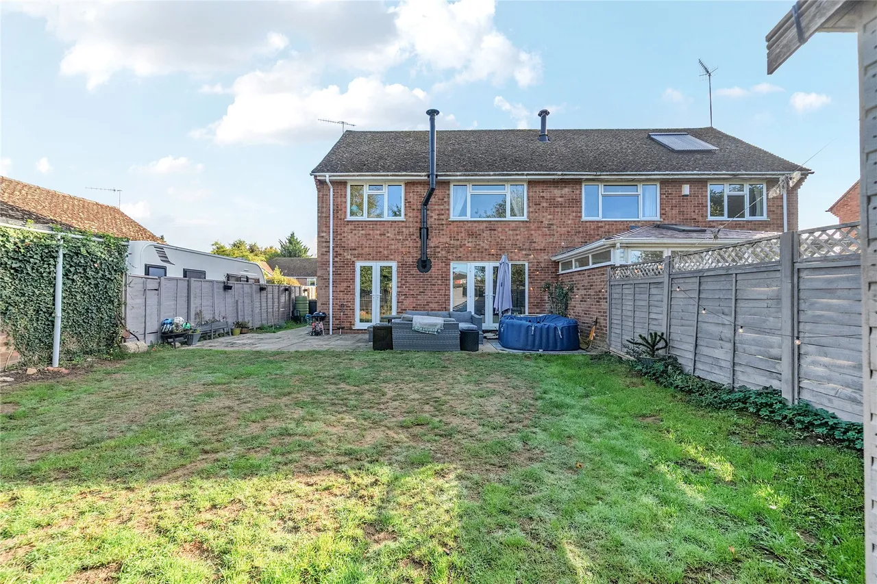 Sweetwater Close, Shamley Green, GU5, photo 32