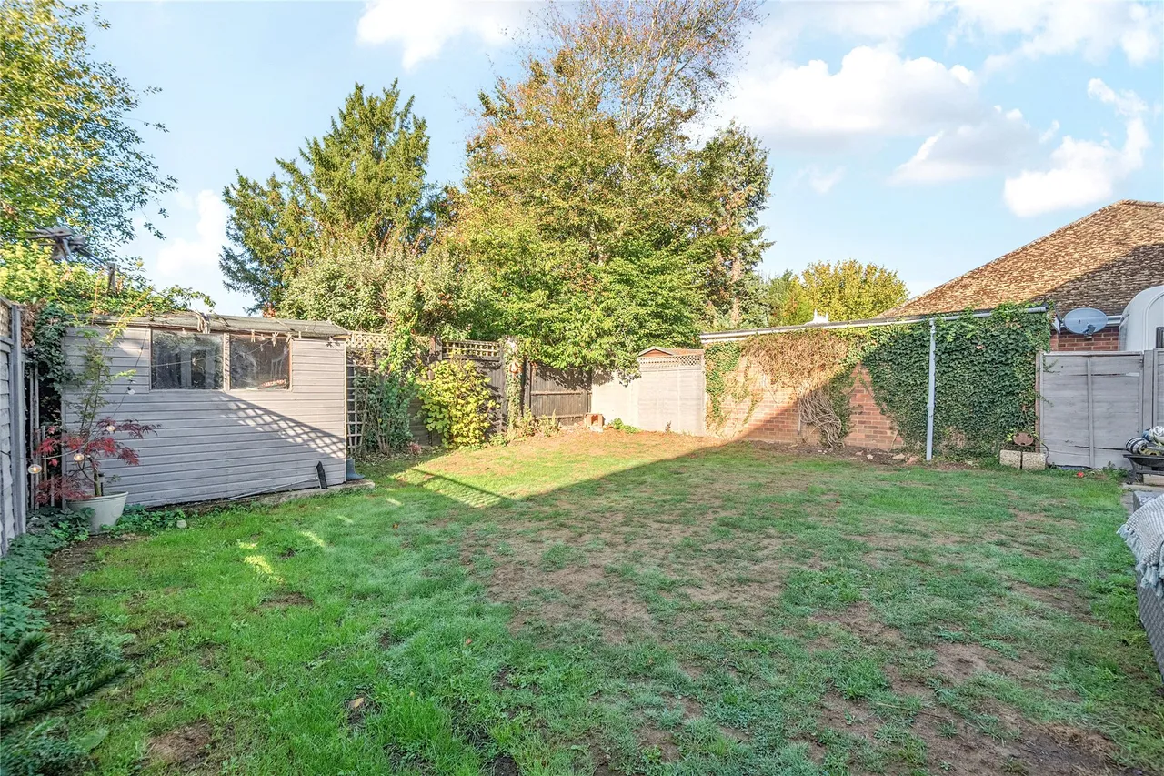 Sweetwater Close, Shamley Green, GU5, photo 29