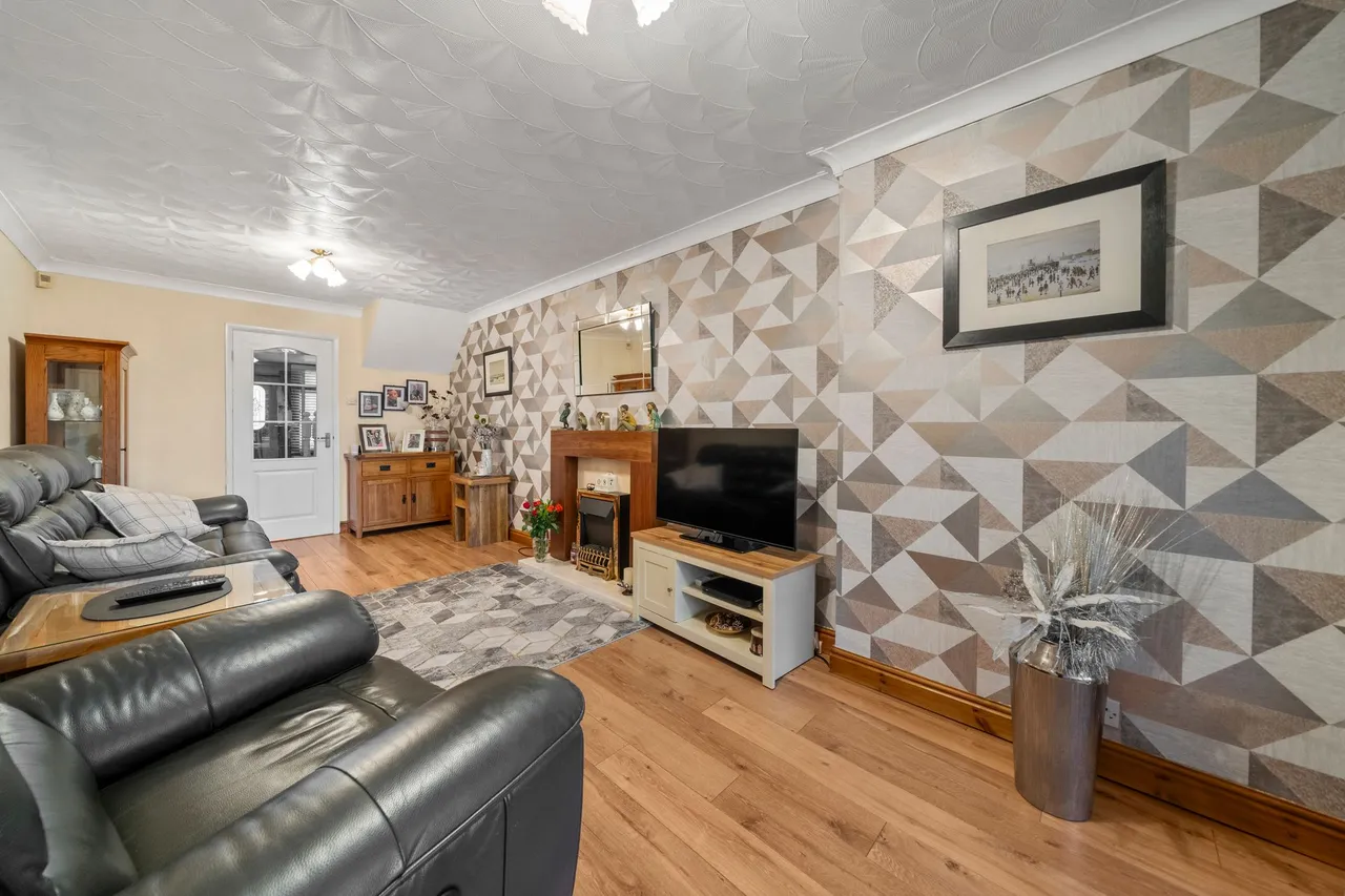 Bryn Road South, Ashton-In-Makerfield, Wigan, Wigan, WN4 8QR, photo 10