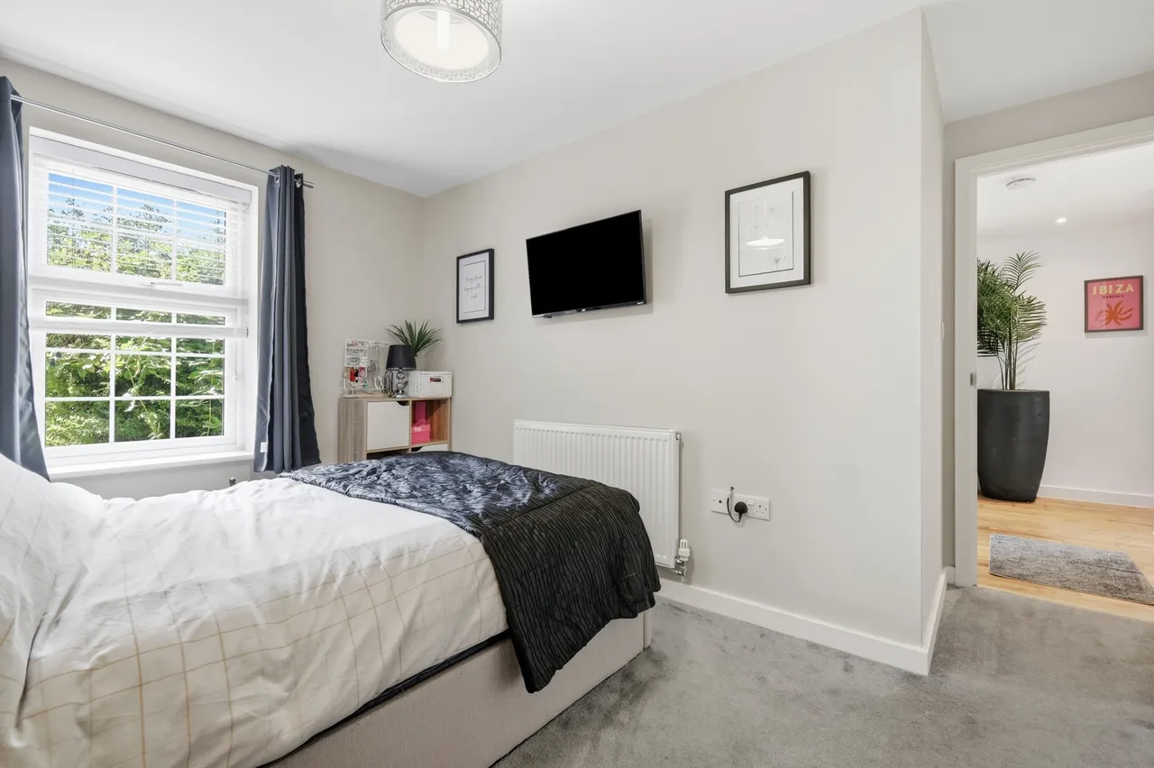 Howard Close, Waltham Abbey, EN9, photo 15