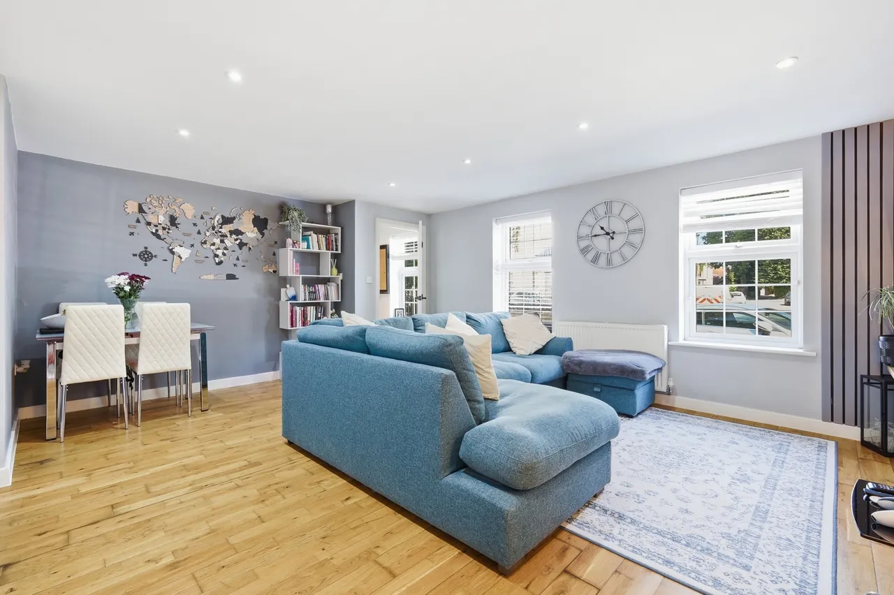 Howard Close, Waltham Abbey, EN9, photo 11
