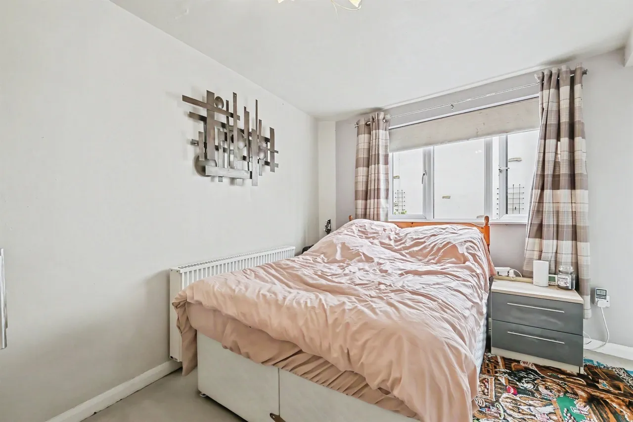 Chapel Lane, Hackleton, NN7, photo 9