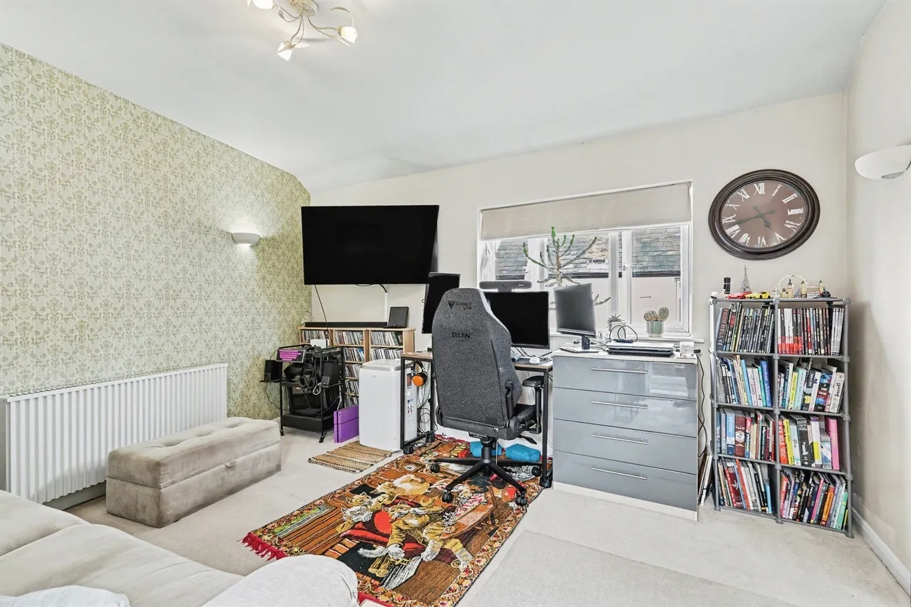 Chapel Lane, Hackleton, NN7, photo 3