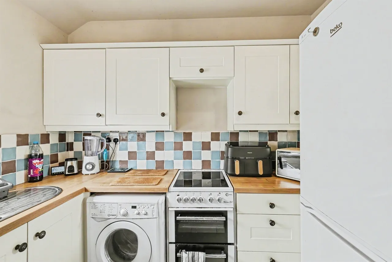 Chapel Lane, Hackleton, NN7, photo 7