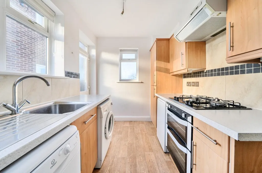 Croydon Road, West Wickham, photo 2