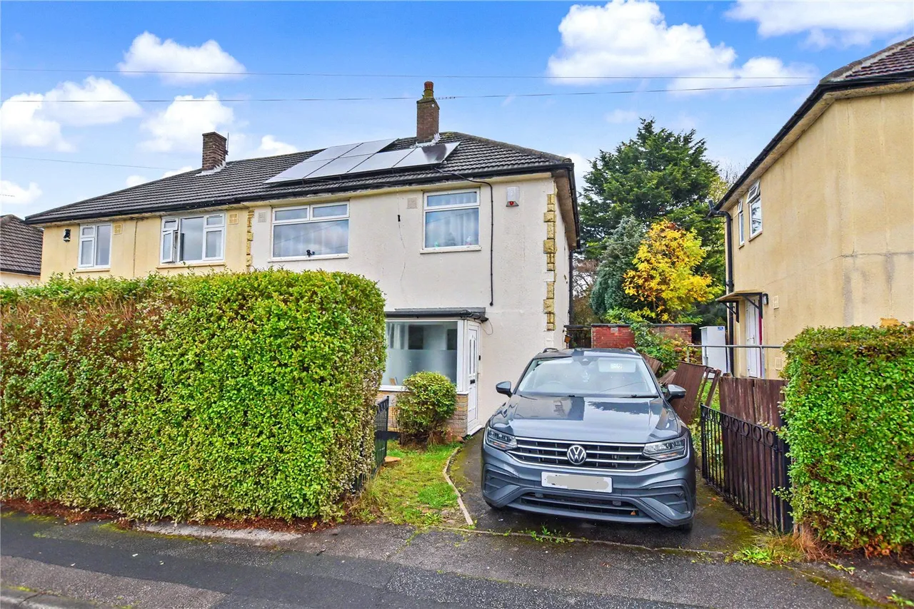3 bed house for sale, Summerfield Drive, Leeds, LS13