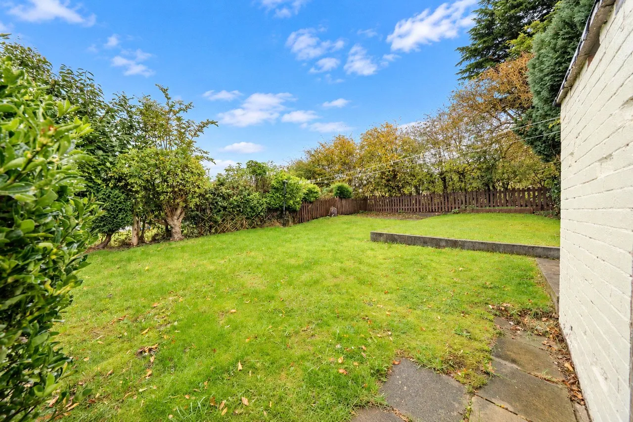 Summerfield Drive, Leeds, LS13, photo 8