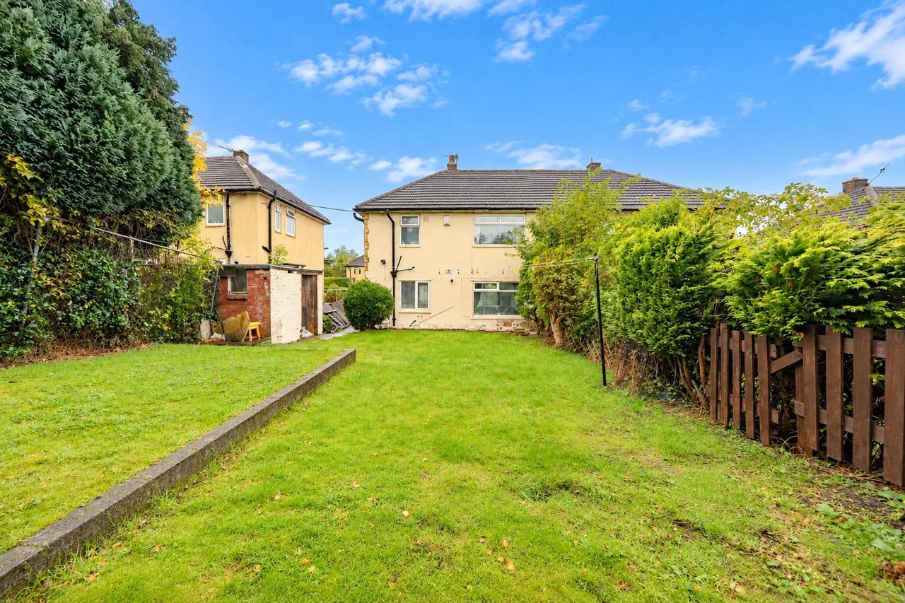 Summerfield Drive, Leeds, LS13, photo 9