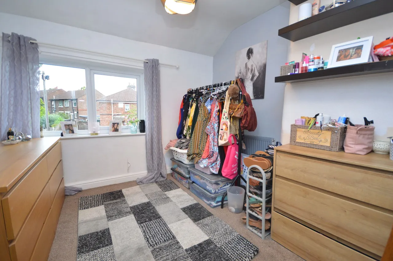 Furness Grove, Stockport, photo 14