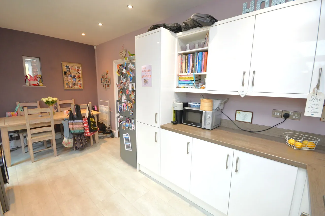 Furness Grove, Stockport, photo 10
