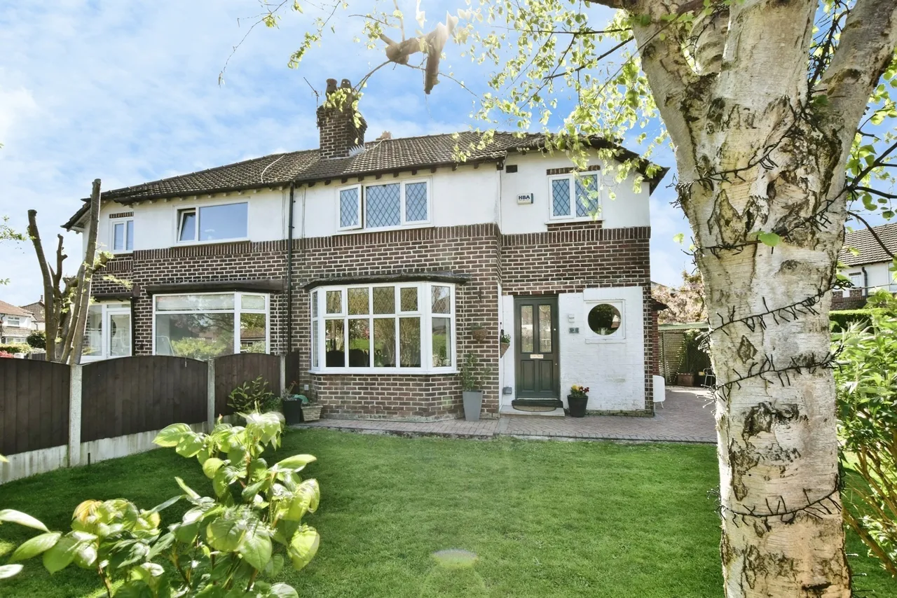 Malpas Drive, Timperley, Altrincham, WA14, photo 19
