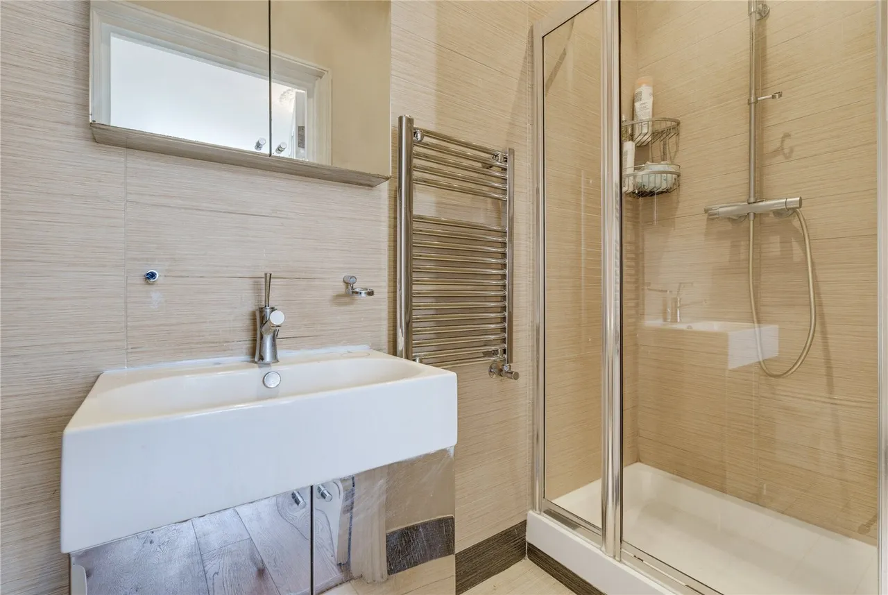 Grandison Road, London, SW11, photo 11