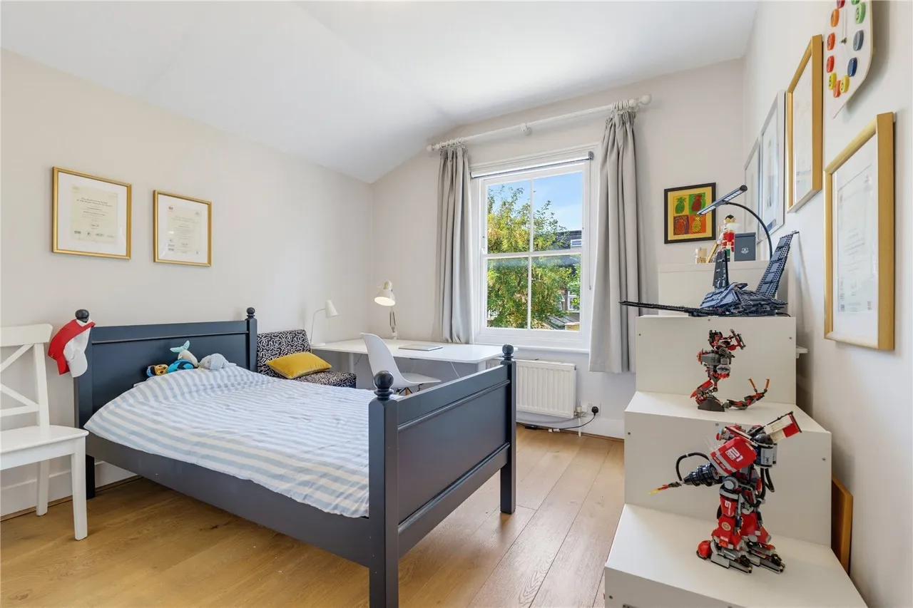 Grandison Road, London, SW11, photo 12