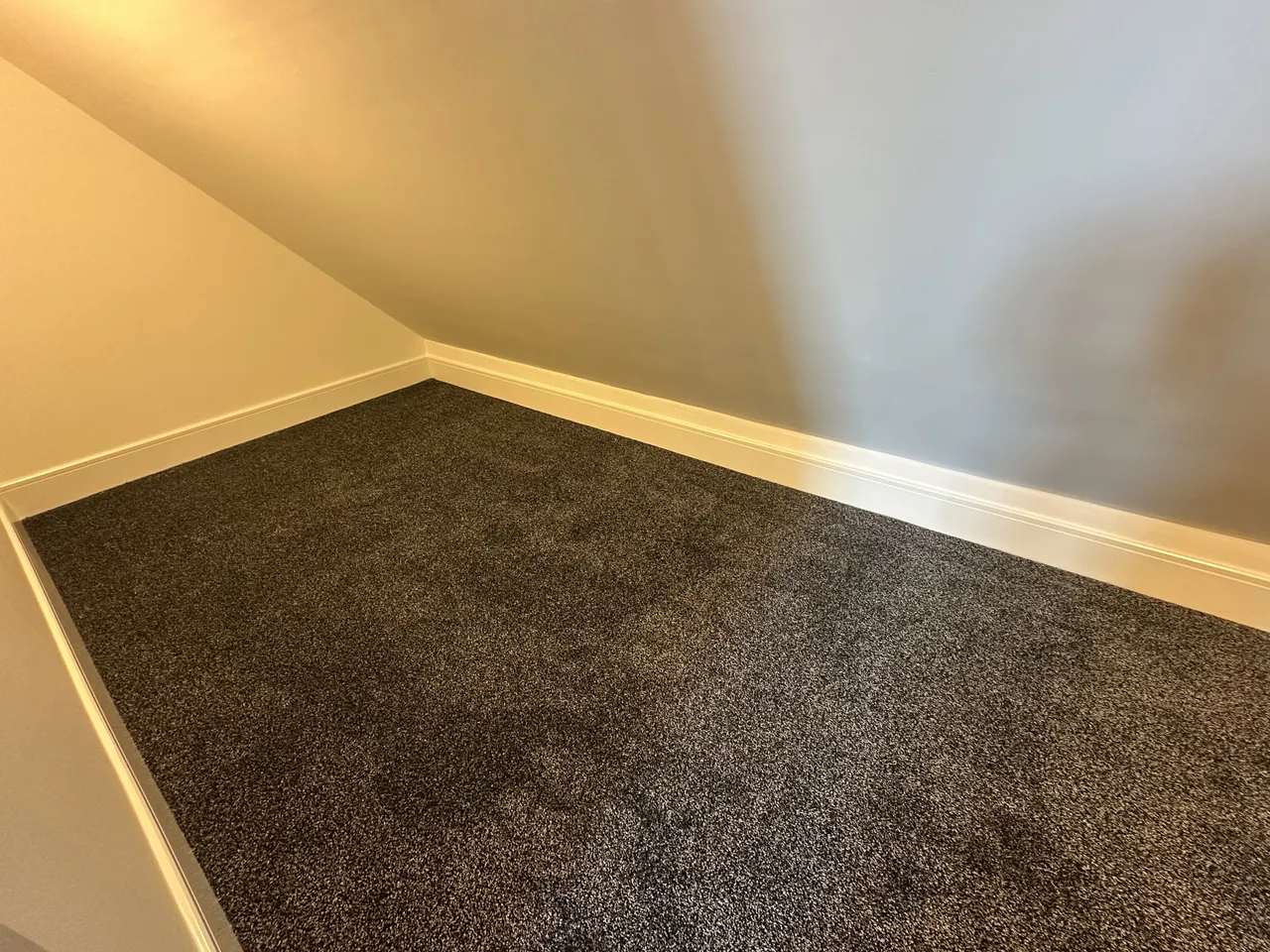 Hollowsbrook Road, New Rossington, DN11, photo 8