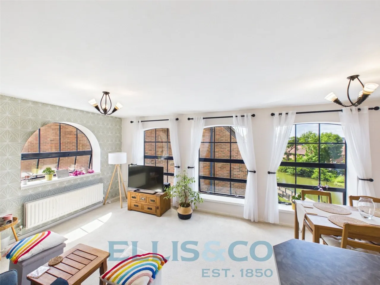 2 bed flat for sale, Whitefriars Wharf, Tonbridge, TN9