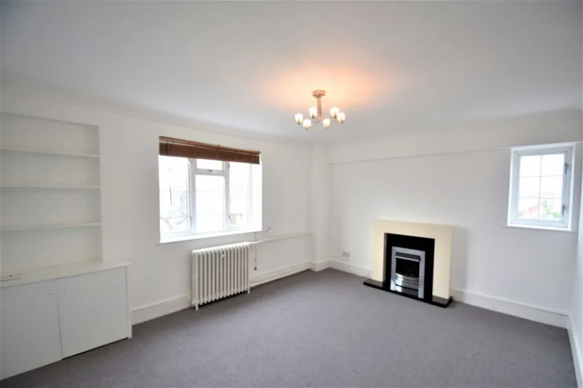 2 bed property to rent, Stamford Court, W6