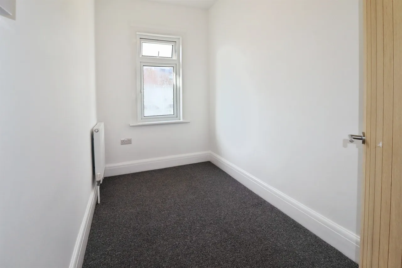Fairwater Grove West Cardiff, CF5, photo 13