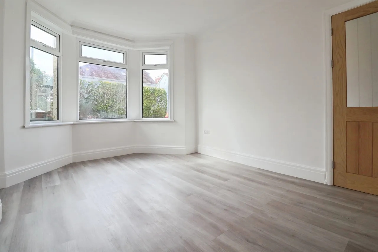 Fairwater Grove West Cardiff, CF5, photo 2