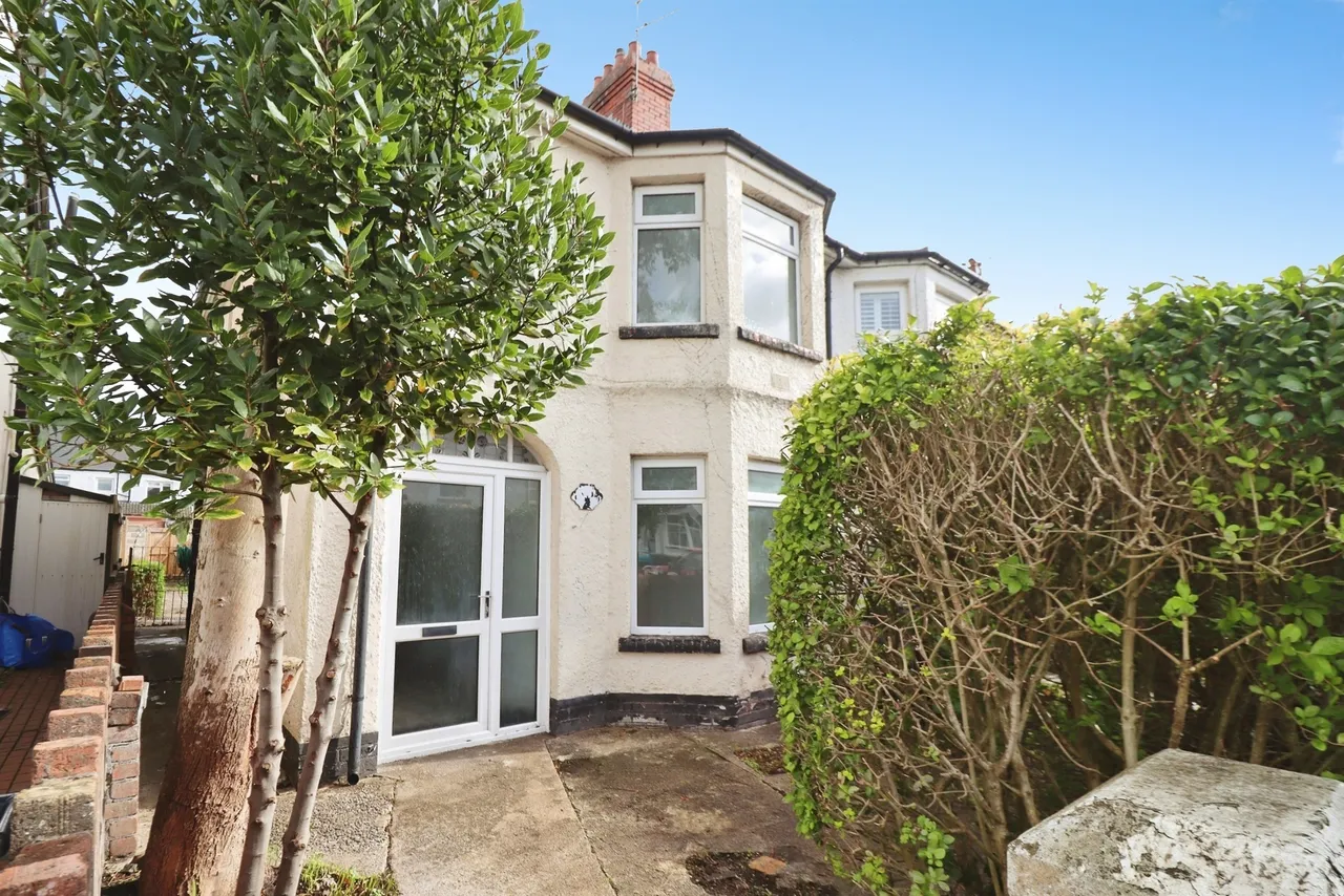 3 bed house for sale, Fairwater Grove West Cardiff, CF5
