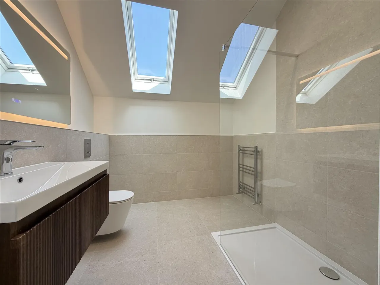 Cartside Farm Estate, Thorntonhall, Glasgow, South Lanarkshire, G74 5AD, photo 15
