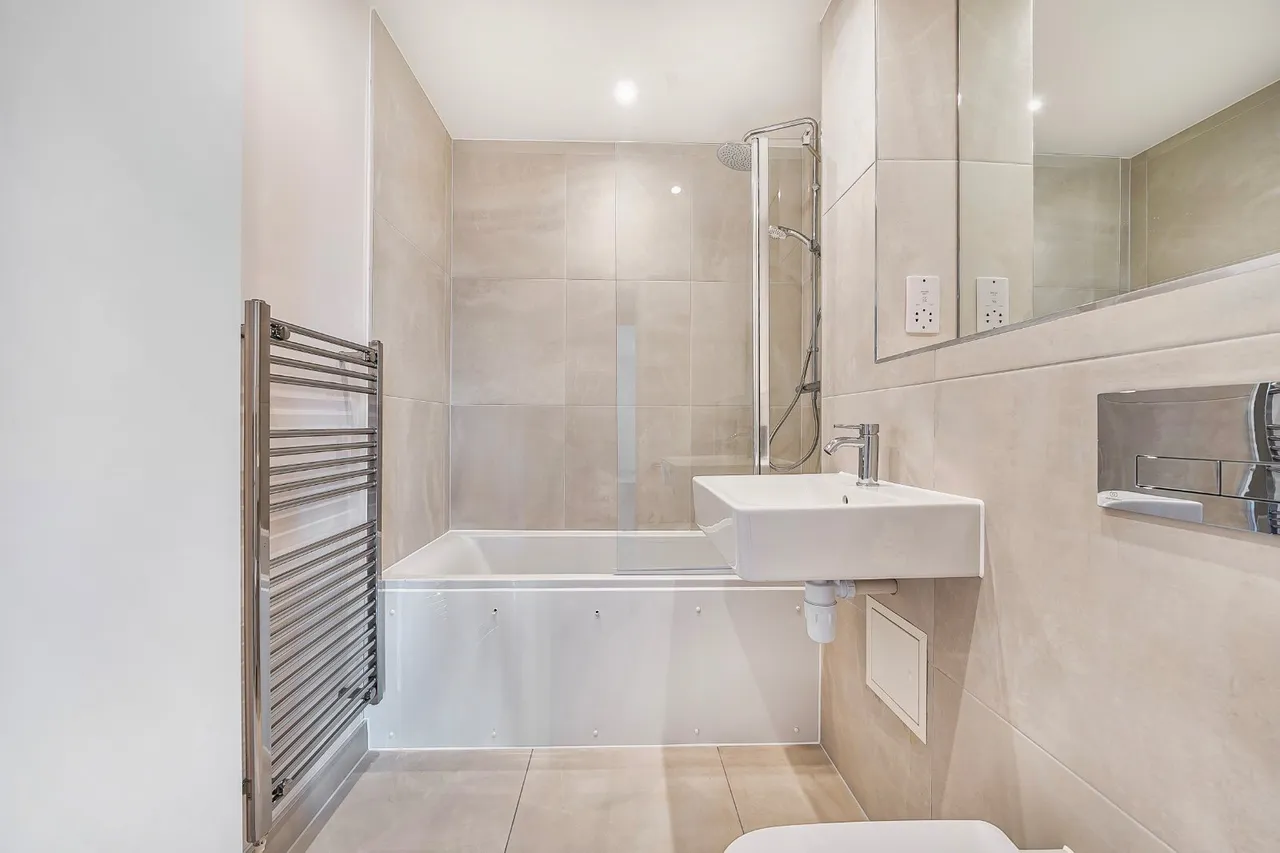London Road, Kingston Upon Thames, KT2, photo 8