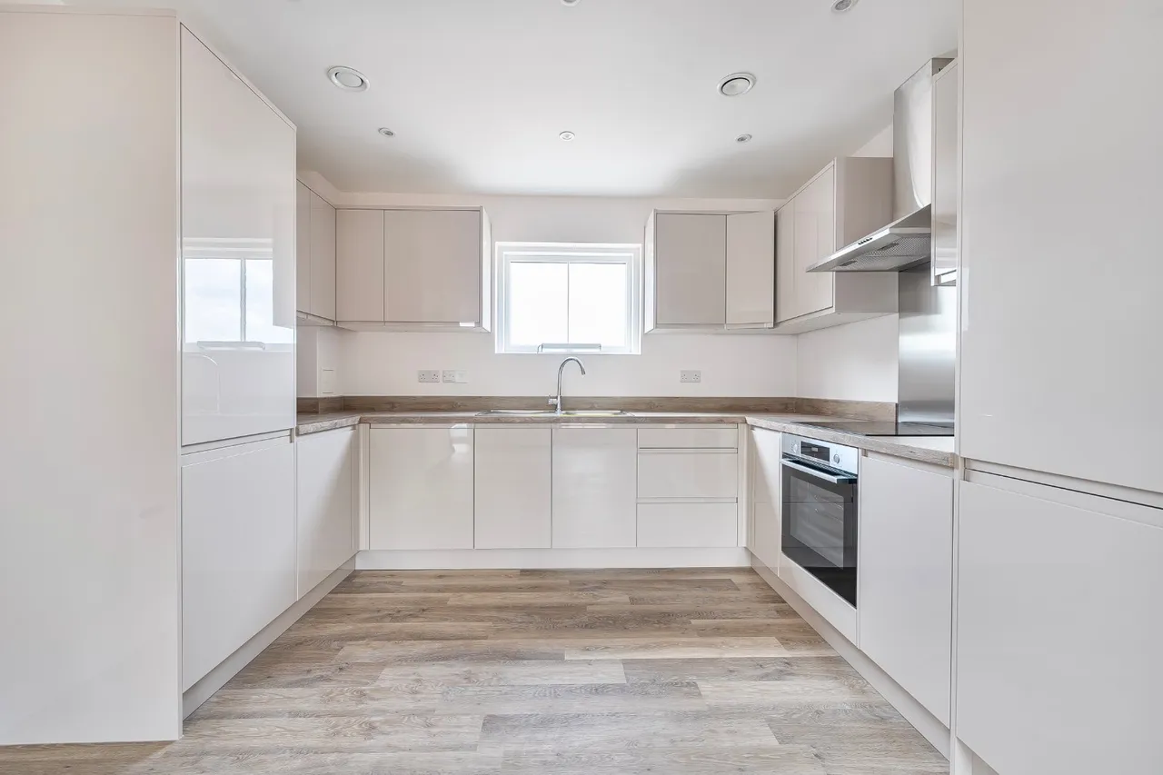 London Road, Kingston Upon Thames, KT2, photo 13