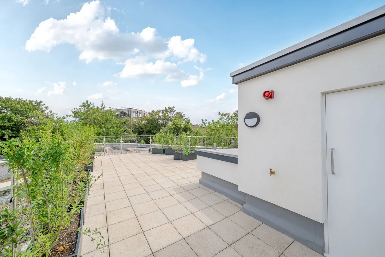 London Road, Kingston Upon Thames, KT2, photo 19