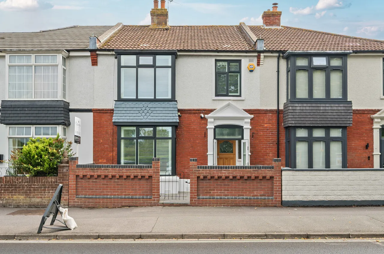 3 bed house for sale, Northern Parade, Portsmouth, PO2