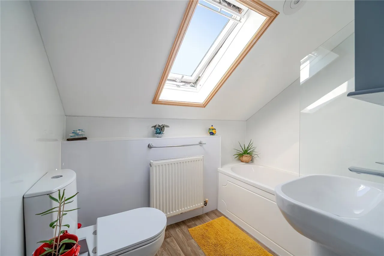 Lowertown, Helston, TR13, photo 13