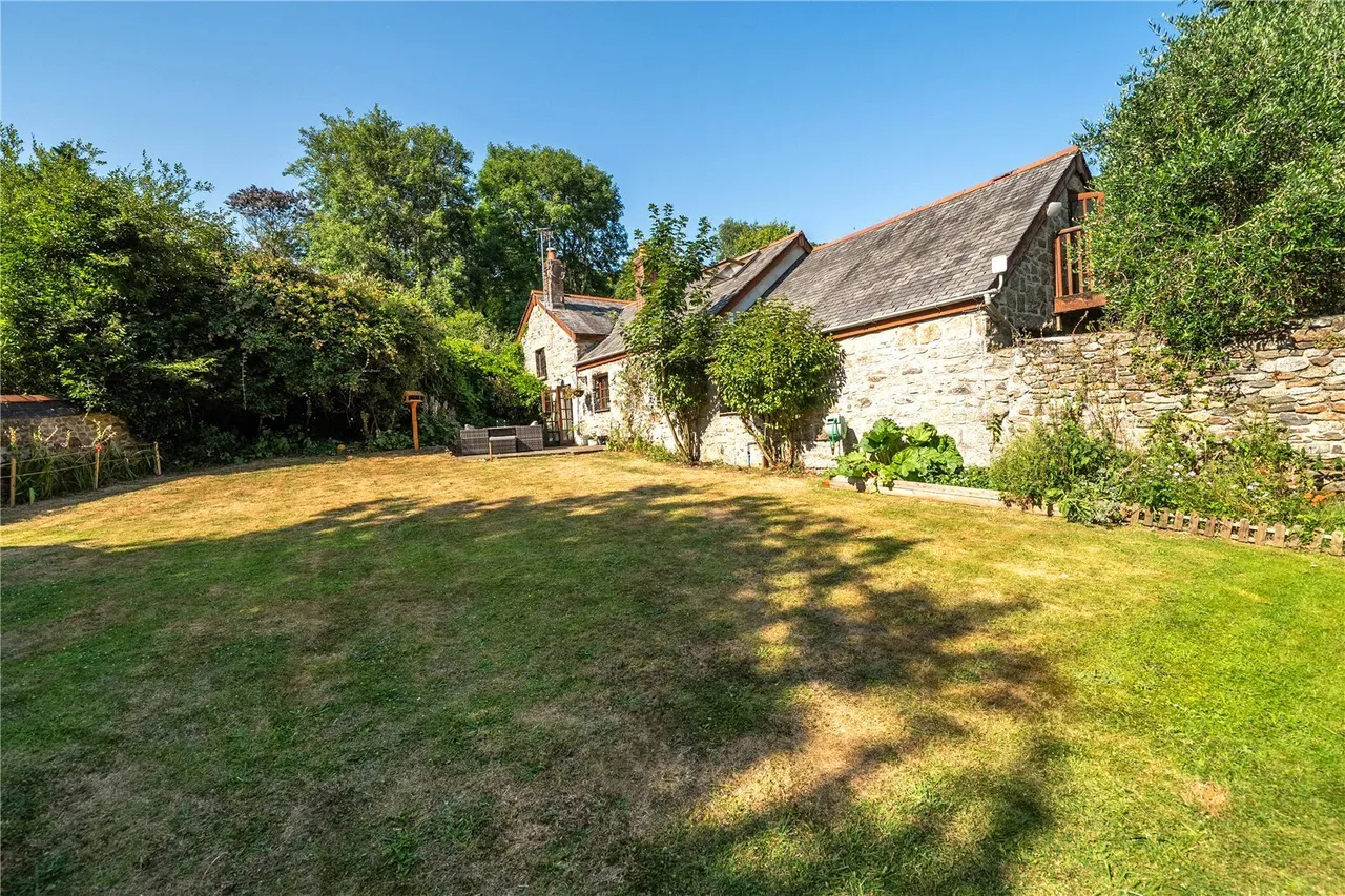Lowertown, Helston, TR13, photo 14