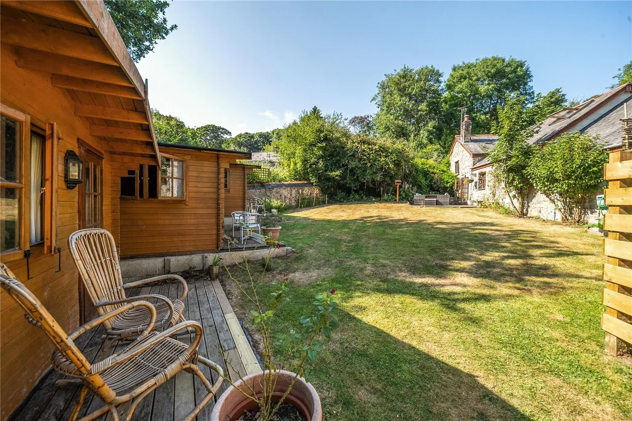 Lowertown, Helston, TR13, photo 2